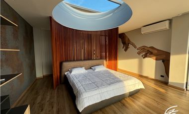 CASA EN LAS PALMAS, MEDELLN