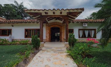 FINCA PARA LA VENTA EN SAN JERÓNIMO, ANTIOQUIA
