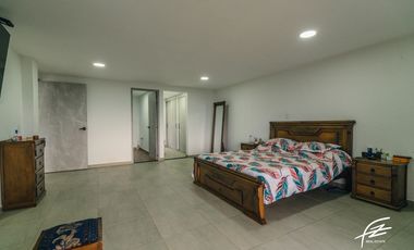 CASA CAMPESTRE EN NORTEAMÉRICA, ANTIOQUIA