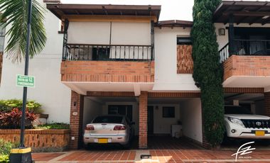 CASA EN VENTA EN BELÉN LA MOTA, MEDELLN