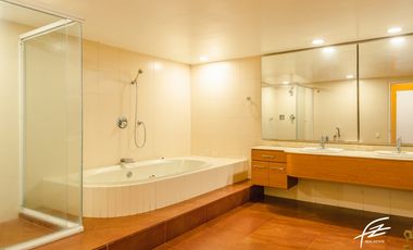APARTAMENTO EN VENTA EN LOS BALSOS, MEDELLN