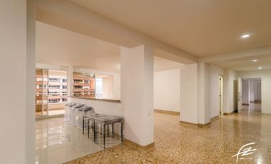 APARTAMENTO EN VENTA EN LOS BALSOS, MEDELLN