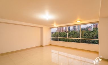 APARTAMENTO EN VENTA EN LOS BALSOS, MEDELLN