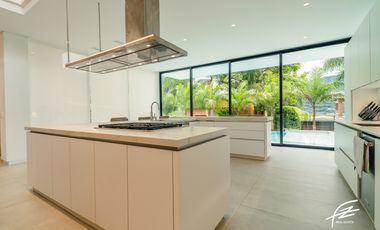 CASA CAMPESTRE EN VENTA EN SAN JERONIMO, ANTIOQUIA