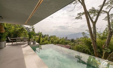 CASA EN VENTA EN LA COLA DEL ZORRO, MEDELLN