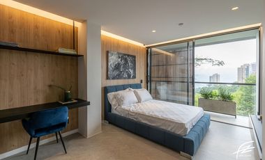 CASA EN VENTA EN LA COLA DEL ZORRO, MEDELLN
