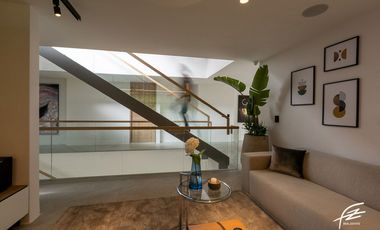 CASA EN VENTA EN LA COLA DEL ZORRO, MEDELLN
