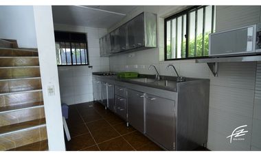 FINCA EN VENTA EN SAN JERONIMO, ANTIOQUIA