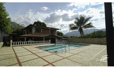 FINCA EN VENTA EN SAN JERONIMO, ANTIOQUIA