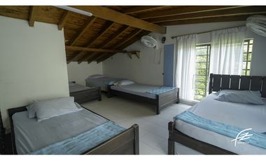 FINCA EN VENTA EN SAN JERONIMO, ANTIOQUIA