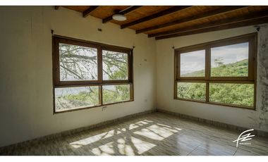FINCA EN VENTA EN SAN JERONIMO, ANTIOQUIA