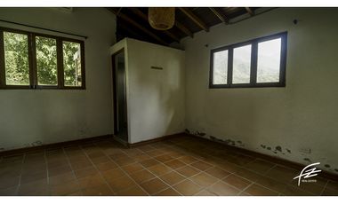 FINCA EN VENTA EN SAN JERONIMO, ANTIOQUIA