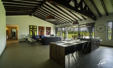 CASA CAMPESTRE EN VENTA EN GUARNE, ANTIOQUIA