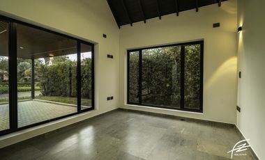 CASA CAMPESTRE EN VENTA EN LLANOGRANDE, ANTIOQUIA