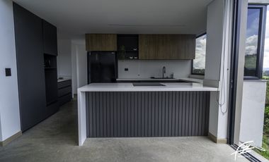 CASA CAMPESTRE EN VENTA EN GUARNE, ANTIOQUIA