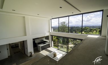 CASA CAMPESTRE EN VENTA EN GUARNE, ANTIOQUIA
