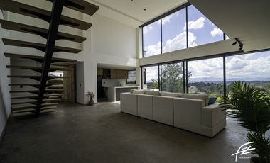 CASA CAMPESTRE EN VENTA EN GUARNE, ANTIOQUIA
