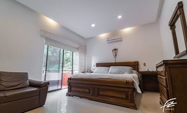 CASA EN VENTA EN LA COLA DEL ZORRO, MEDELLN
