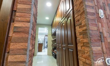 CASA EN VENTA EN LA COLA DEL ZORRO, MEDELLN