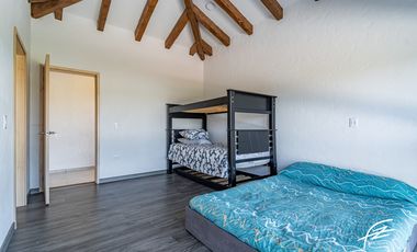 CASA CAMPESTRE EN VENTA EN EL CARMEN DE VIBORAL, ANTIOQUIA