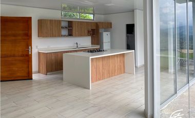CASA CAMPESTRE EN VENTA EN SAN RAFAEL, ANTIOQUIA