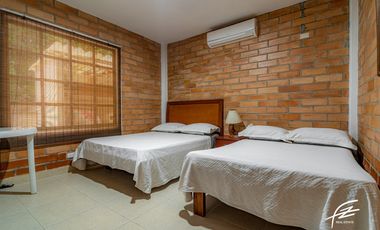 FINCA EN VENTA EN SAN JERONIMO, ANTIOQUIA