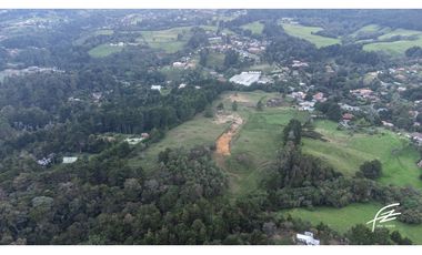 LOTE EN VENTA EN SANTA ELENA, MEDELLN