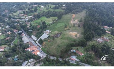 LOTE EN VENTA EN SANTA ELENA, MEDELLN