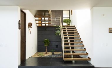 Casa Campestre en Sabaneta, sector Las Lomitas