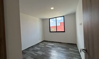 VENTA DE CASA EN FRACCIONAMIENTO EL SUSPIRO, ATRÁS DE PLAZA SAN DIEGO 4R