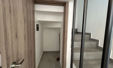VENTA DE CASA EN FRACCIONAMIENTO EL SUSPIRO, ATRÁS DE PLAZA SAN DIEGO 4R