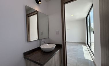 VENTA DE CASA EN FRACCIONAMIENTO EL SUSPIRO, ATRÁS DE PLAZA SAN DIEGO 4R