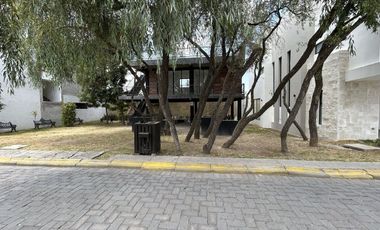 VENTA DE CASA EN FRACCIONAMIENTO EL SUSPIRO, ATRÁS DE PLAZA SAN DIEGO 4R