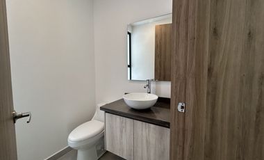 VENTA DE CASA EN FRACCIONAMIENTO EL SUSPIRO, ATRÁS DE PLAZA SAN DIEGO 4R