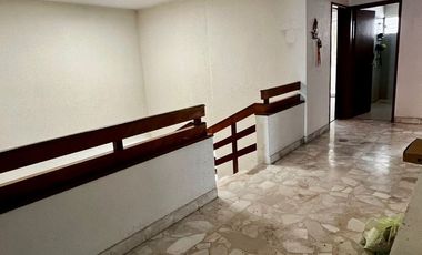 CASA EN VENTA EN LOMAS DE GUEVARA