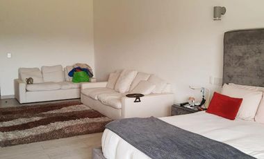 VENTA Casa Semiamueblada LAGOS DEL SOL C3227