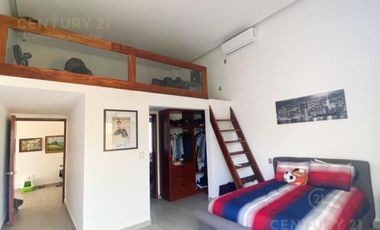 VENTA Casa Semiamueblada LAGOS DEL SOL C3227