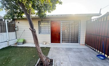 Se Vende Hermosa Casa En Ñuñoa 4d+2b+e+b