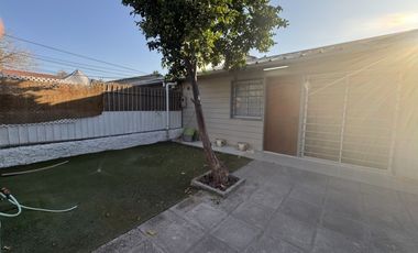 Se Vende Hermosa Casa En Ñuñoa 4d+2b+e+b