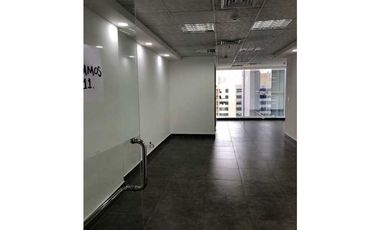 VENTA OFICINA 104.69MTS EN SORTIS BUSINESS TOWER