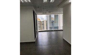 VENTA OFICINA 104.69MTS EN SORTIS BUSINESS TOWER