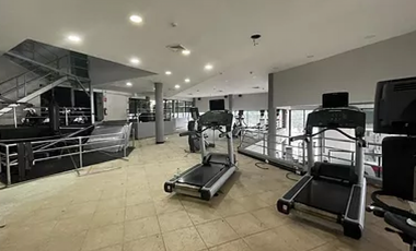 EN VENTA  LOCAL COMERCIAL 2730M EN EL DORADO DOS NIVELES