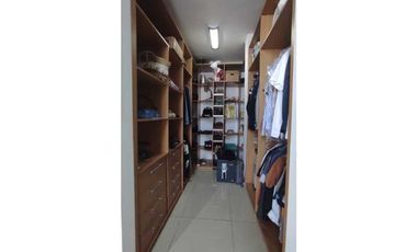 EN VENTA CASA MODERNA EN COSTA ESMERALDA 3 RECAMARAS