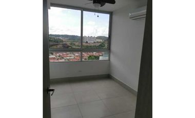 ALQUILER APARTAMENTO PH. GREEN WOOD 2REC+1B+1PE
