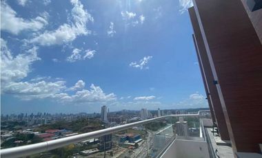 ALQUILER APARTAMENTO PH. GREEN WOOD 2REC+1B+1PE