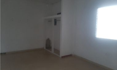 ALQUILER LOCAL COMERCIAL EN LIMAJO 80m2