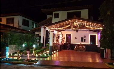 VENTA CASA LAS CUMBRES 6REC+4B