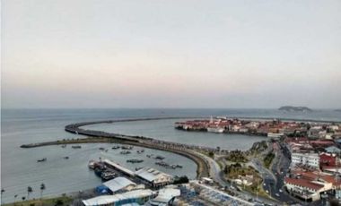 VENTA APARTAMENTO PH. BAY VIEW