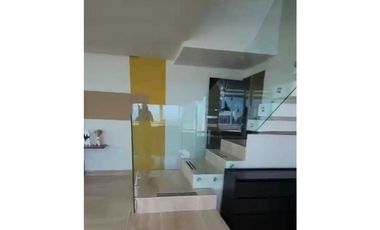 ALQUILER APARTAMENTO AMOBLADO EN PH THE REGENT 217M