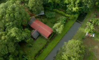 CHALET DE 250M² EN 7200M² TERRENO EN DOLEGA